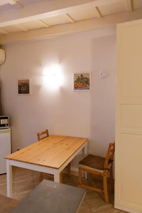 Lovely Portion Of Property Few Steps From Basilica Santa Croce Firenze Esterno foto